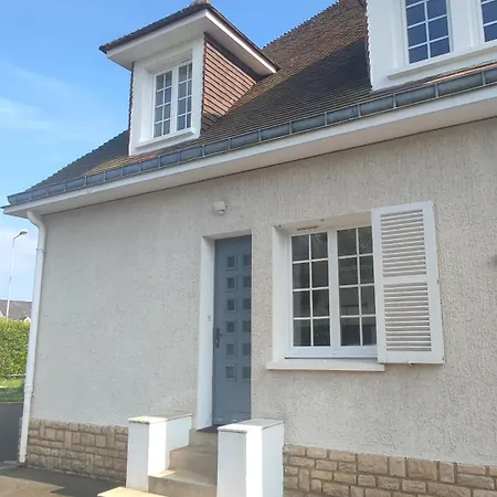 Studio Jardin St Jean De Daye Saint-Jean-de-Daye Exterior photo