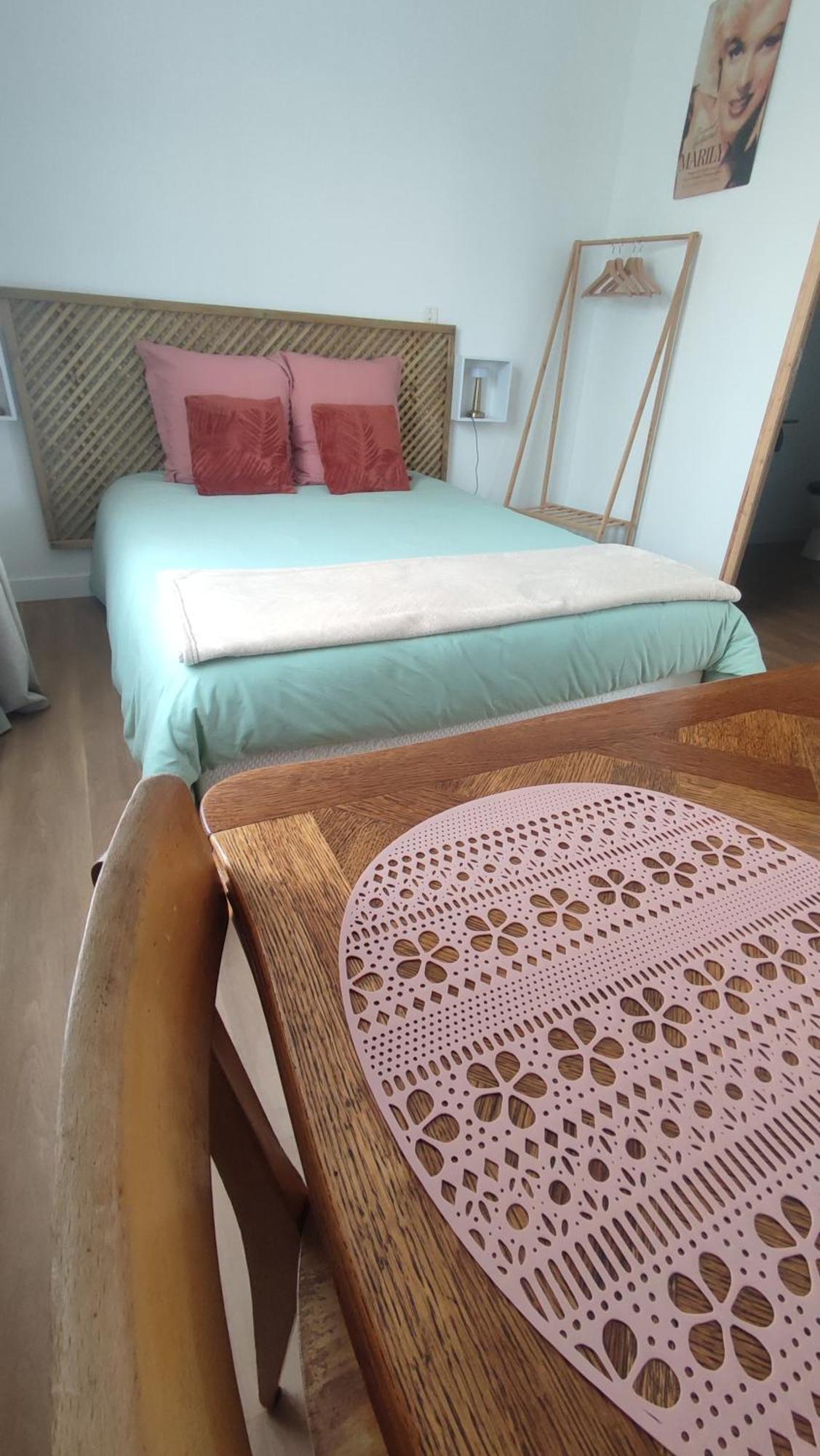 Jardin St Jean De Daye Apartment